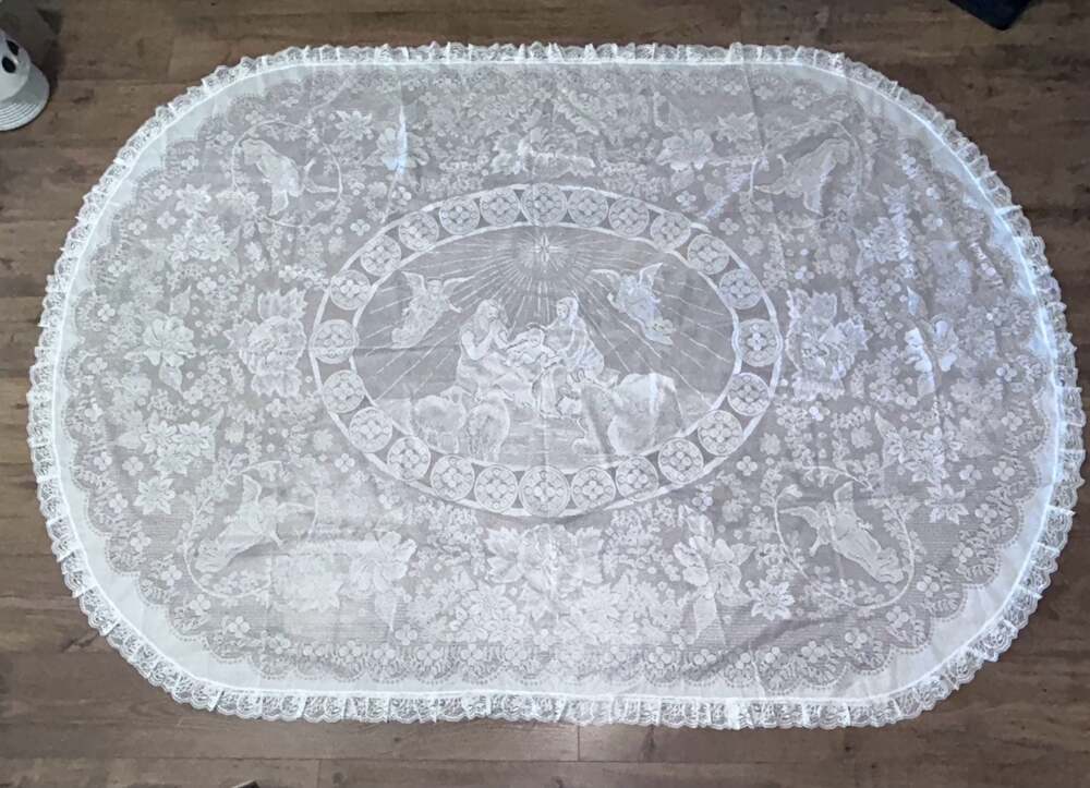 Vintage Oval Lace Nativity Scene Christmas Tablecloth